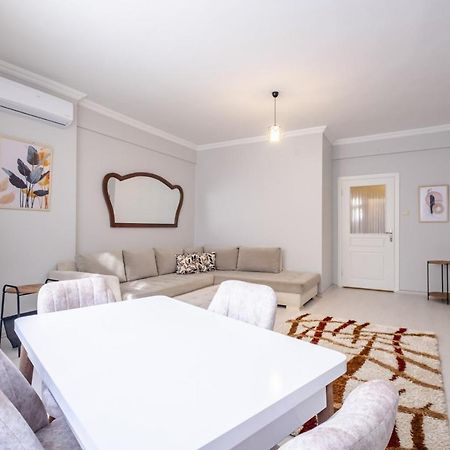 Fully Equipped Cozy Home In Kadikoy Istambul Exterior foto