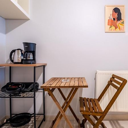 Fully Equipped Cozy Home In Kadikoy Istambul Exterior foto