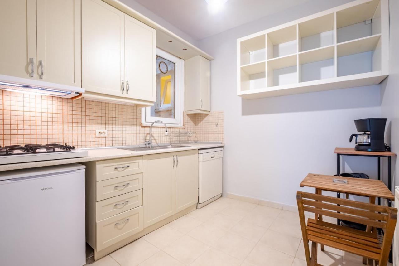 Fully Equipped Cozy Home In Kadikoy Istambul Exterior foto